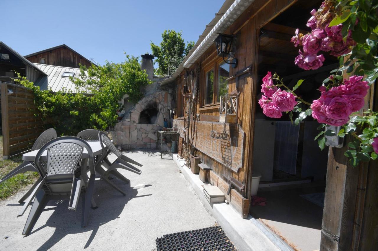 Le Love Chalet Des Alpes Guillestre Kültér fotó